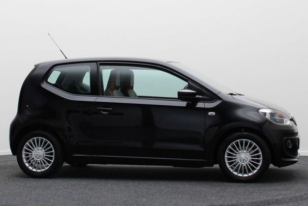 Volkswagen up! BlueMotion high up! 44 kW image number 9