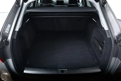 Car image 39