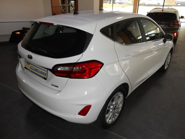 Ford Fiesta 1.0 EcoBoost Hybrid Titanium 92 kW image number 2