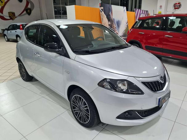 Lancia Ypsilon 51 kW image number 2