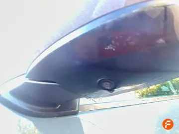 Car image 31