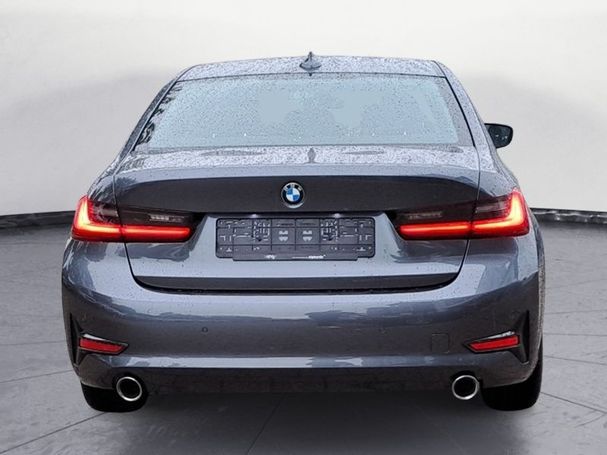 BMW 318i M Sport 115 kW image number 5