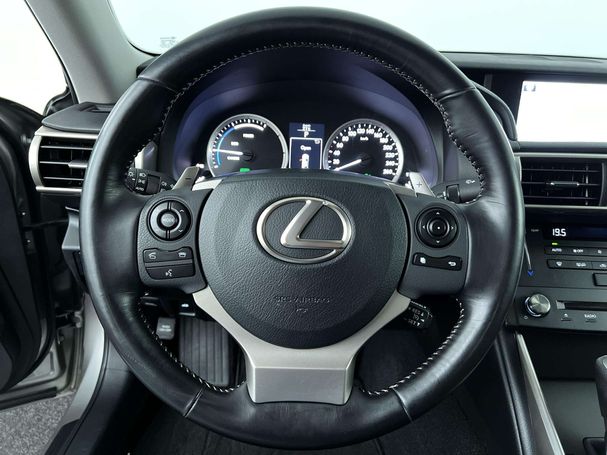 Lexus IS 300 H 164 kW image number 14