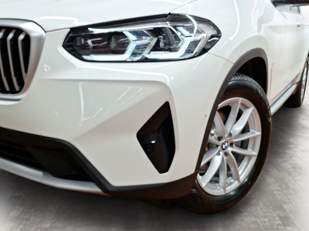 BMW X3 xDrive20d 140 kW image number 9