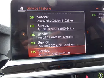 Car image 36