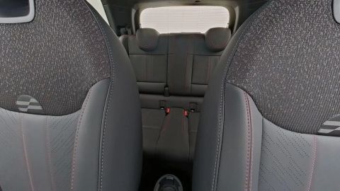 Car image 49