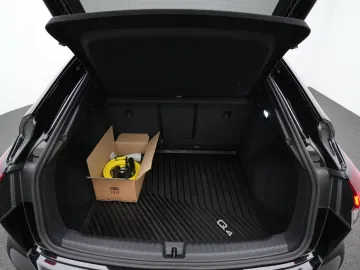 Car image 41