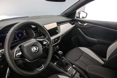 Car image 31