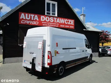 Car image 33