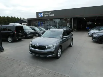 Car image 25