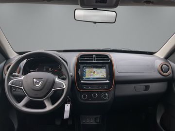 Car image 10