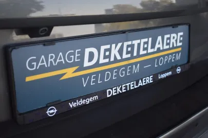Car image 28