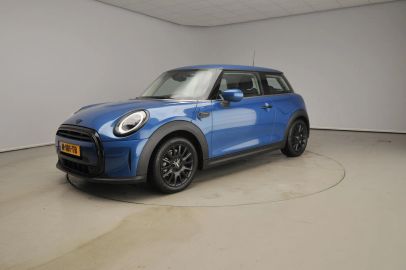 Car image 38