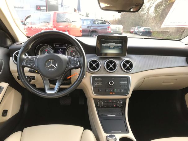 Mercedes-Benz GLA 200 CDi d 100 kW image number 9