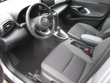 Car image 7