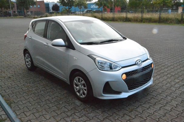 Hyundai i10 1.2 Passion 64 kW image number 4