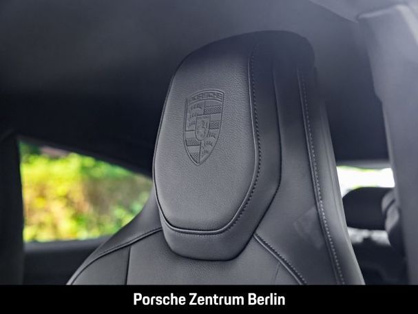 Porsche Taycan 320 kW image number 24