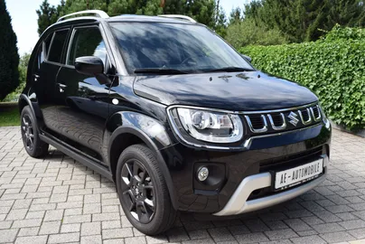 Car image 4