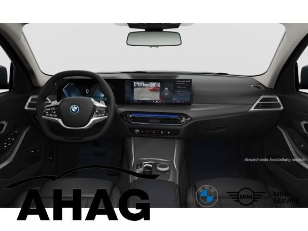 BMW 330 e Touring xDrive 215 kW image number 4