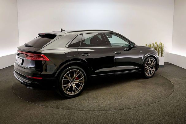 Audi Q8 60 TFSIe quattro S tronic 340 kW image number 2