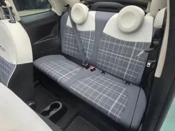 Car image 25