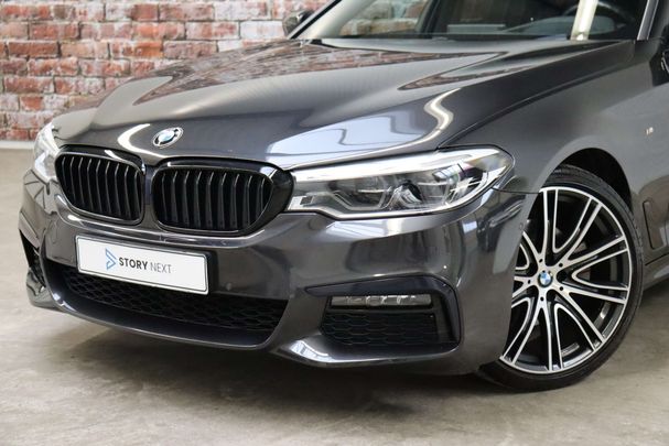 BMW 520i Touring 135 kW image number 2