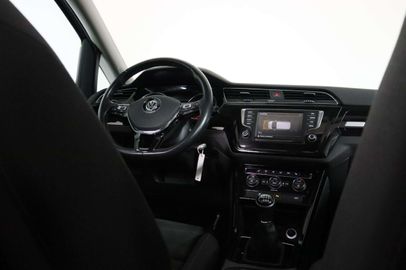 Car image 31