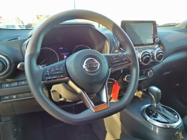 Nissan Juke DIG-T Acenta 86 kW image number 9