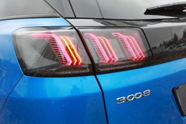 Peugeot 3008 PureTech EAT8 S&S Allure 96 kW image number 9