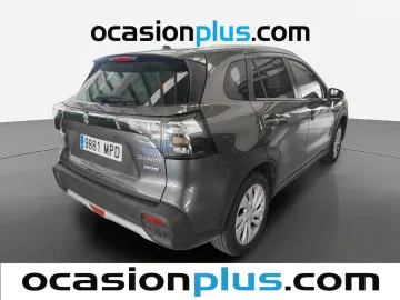 Car image 3