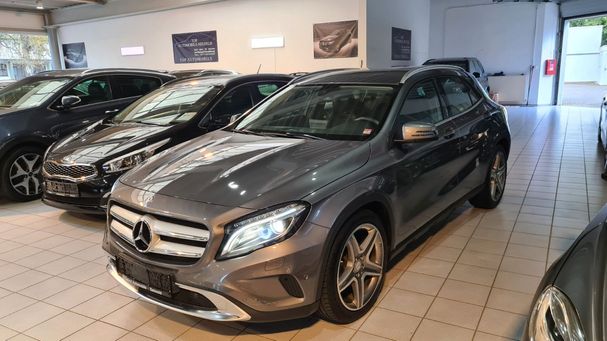 Mercedes-Benz GLA 180 90 kW image number 15