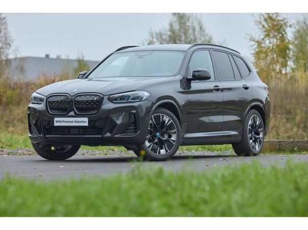 BMW iX3 210 kW image number 1