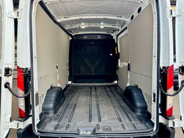 Ford Transit L2H2 2.0 96 kW image number 9