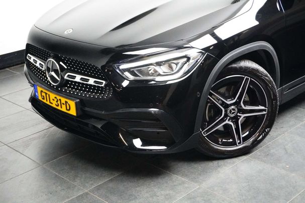 Mercedes-Benz GLA 180 100 kW image number 8