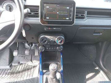 Car image 13