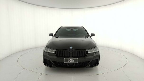 BMW 520d Touring 140 kW image number 2