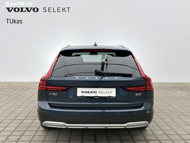 Volvo V90 Cross Country AWD B5 173 kW image number 4