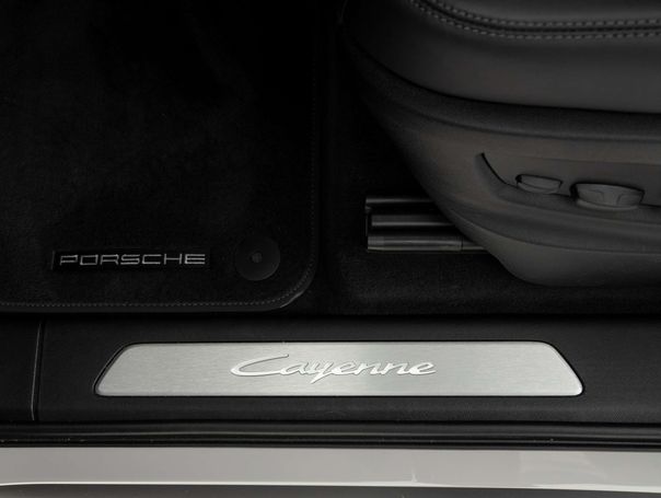 Porsche Cayenne E-Hybrid 346 kW image number 36