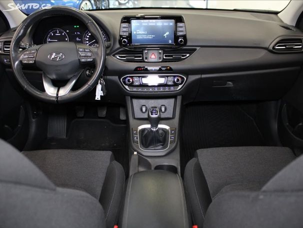 Hyundai i30 1.6 CRDI Smart 85 kW image number 7