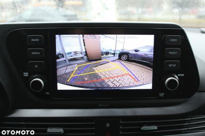 Car image 36