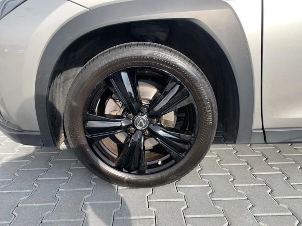 Lexus UX 135 kW image number 19