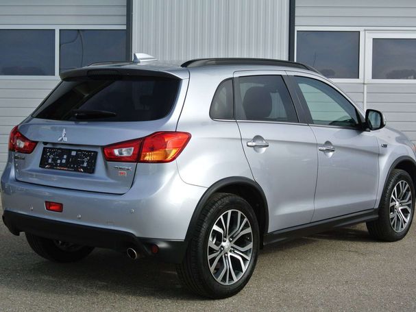 Mitsubishi ASX 2.2 DI-D 4WD 110 kW image number 3