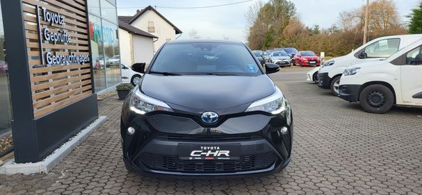 Toyota C-HR 2.0 Hybrid 135 kW image number 2