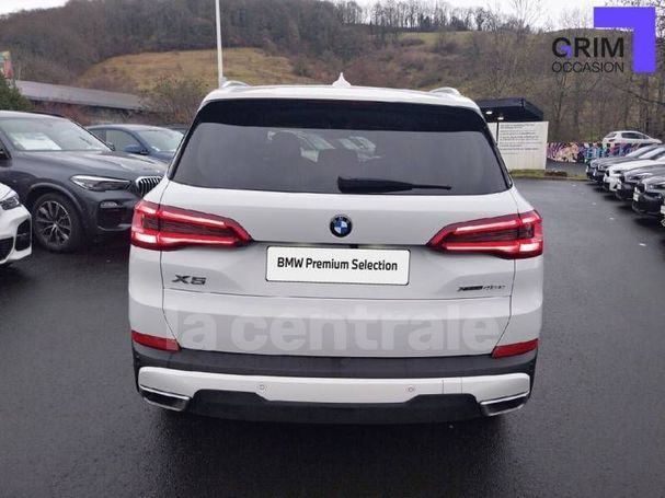 BMW X5 45e xDrive 290 kW image number 3