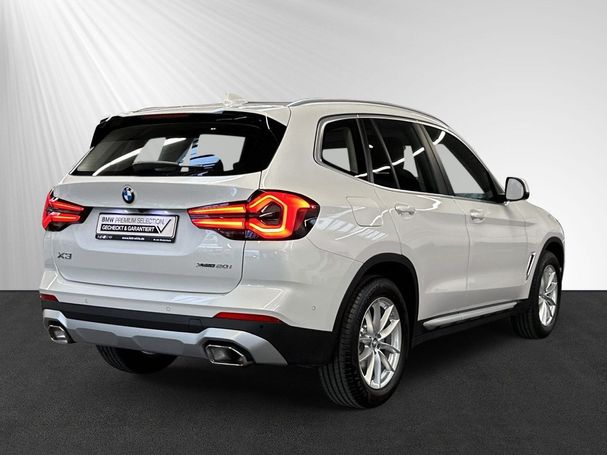 BMW X3 xDrive20i 135 kW image number 3