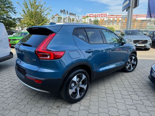 Volvo XC40 B3 Core DKG 120 kW image number 4