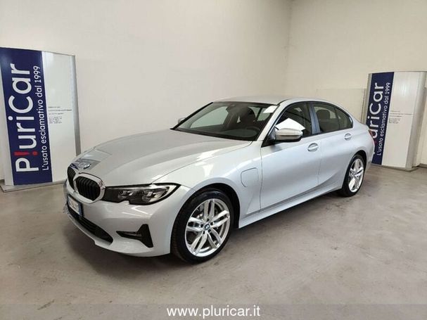 BMW 330 185 kW image number 1