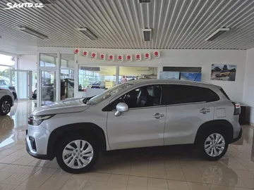 Car image 2