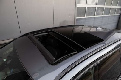 Car image 41