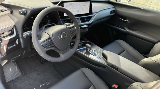 Lexus UX 300h 146 kW image number 2